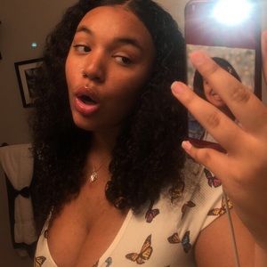 Meet your Posher, Natalia